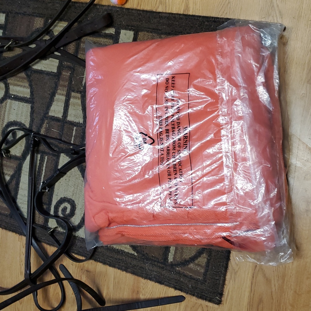 Horze Fleece Rug 75 - Picture 4 of 5
